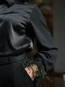 Рубашки Jadone Fashion модель Samira_Chorn Фото