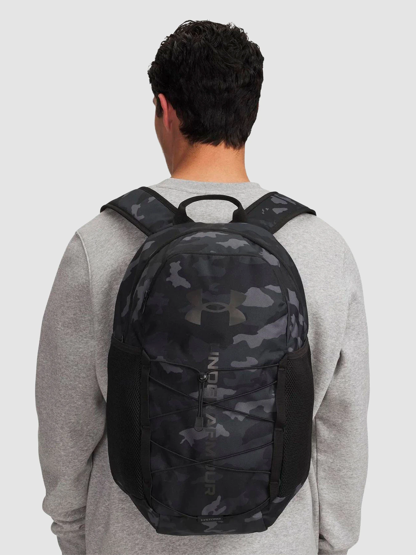 Рюкзаки Under Armour Hustle Sport 6.0 Backpack модель 6000397-002 Рюкзаки Under Armour Hustle Sport 6.0 Backpack модель 6000397-002 Фото