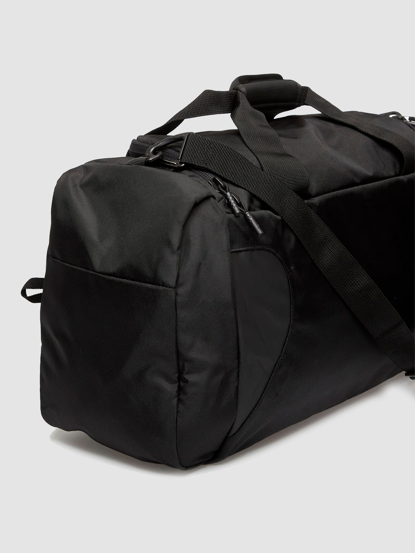 Сумки Jordan Jam Element Duffle 68.8L модель MM9196-023 Сумки Jordan Jam Element Duffle 68.8L модель MM9196-023 Фото