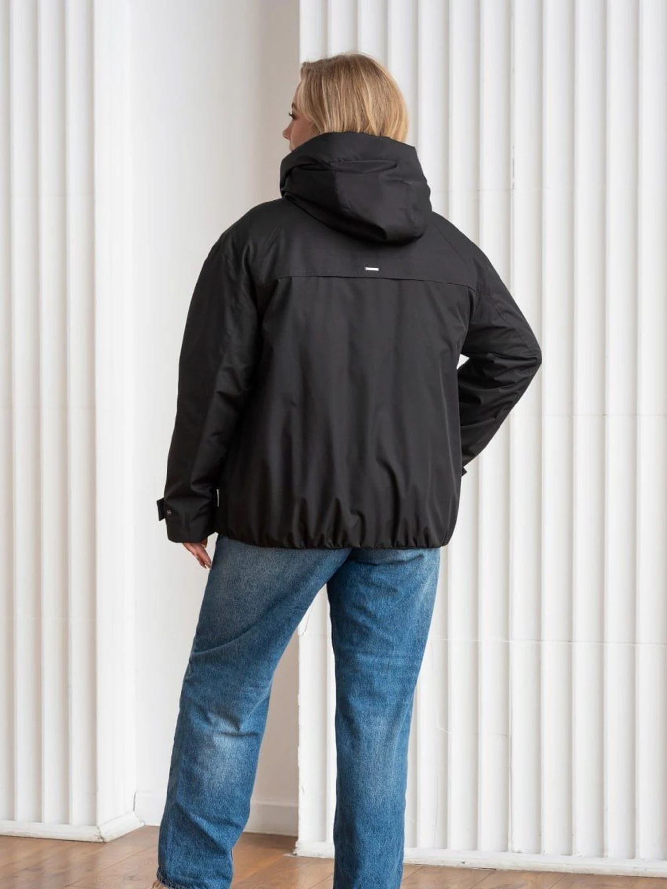 Куртки та дублянки UVENTUM модель 1233-r-BLC Куртки та дублянки UVENTUM модель 1233-r-BLC Фото