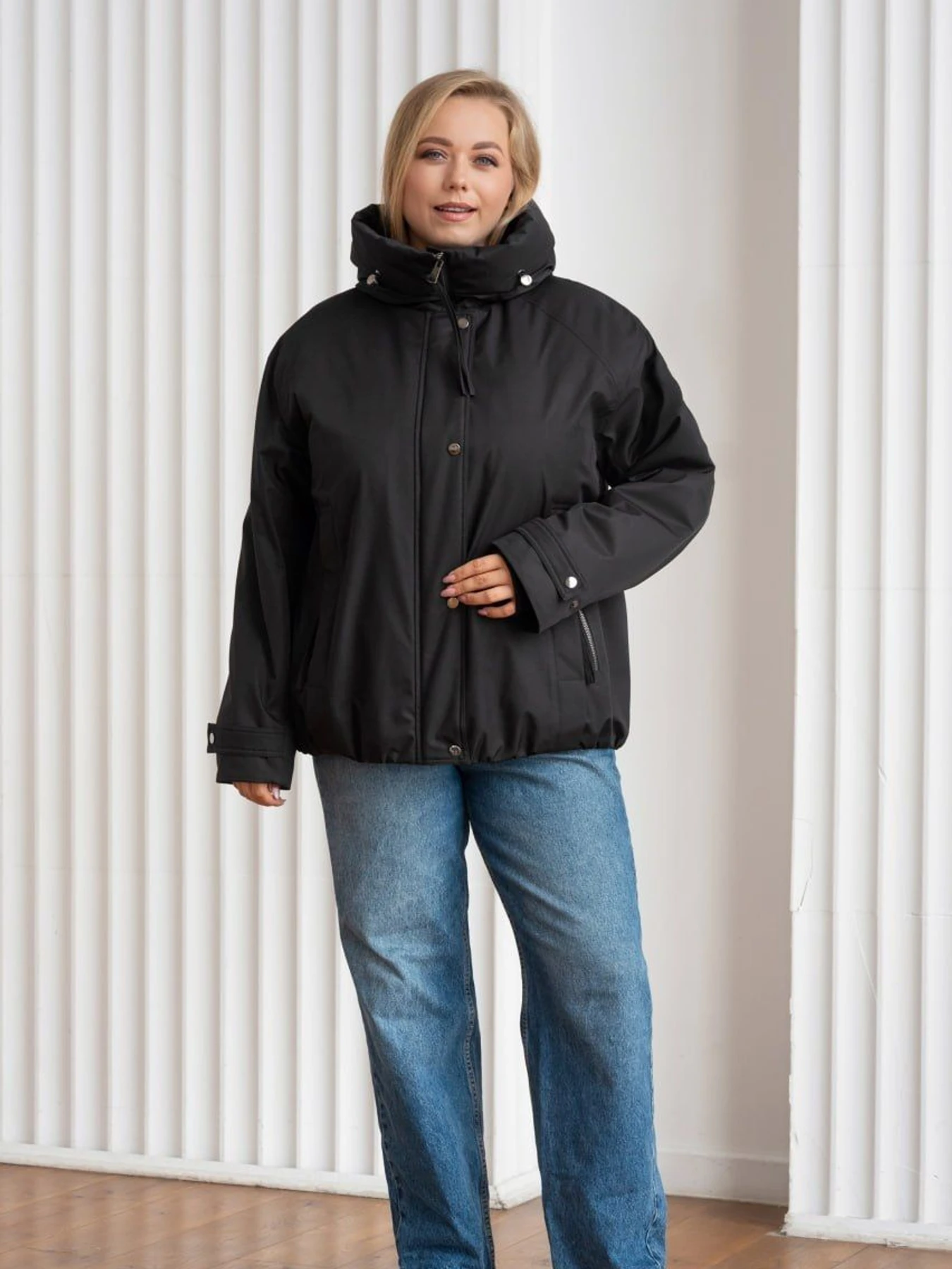 Куртки та дублянки UVENTUM модель 1233-r-BLC Куртки та дублянки UVENTUM модель 1233-r-BLC Фото