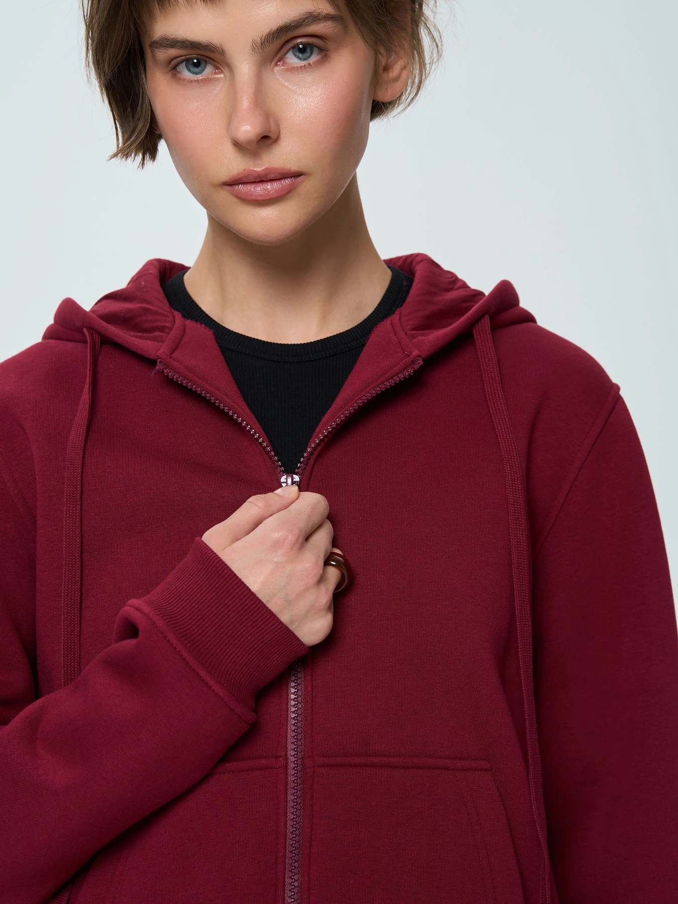 Худі та світшоти Роза модель 240411_burgundy Худі та світшоти Роза модель 240411_burgundy Фото