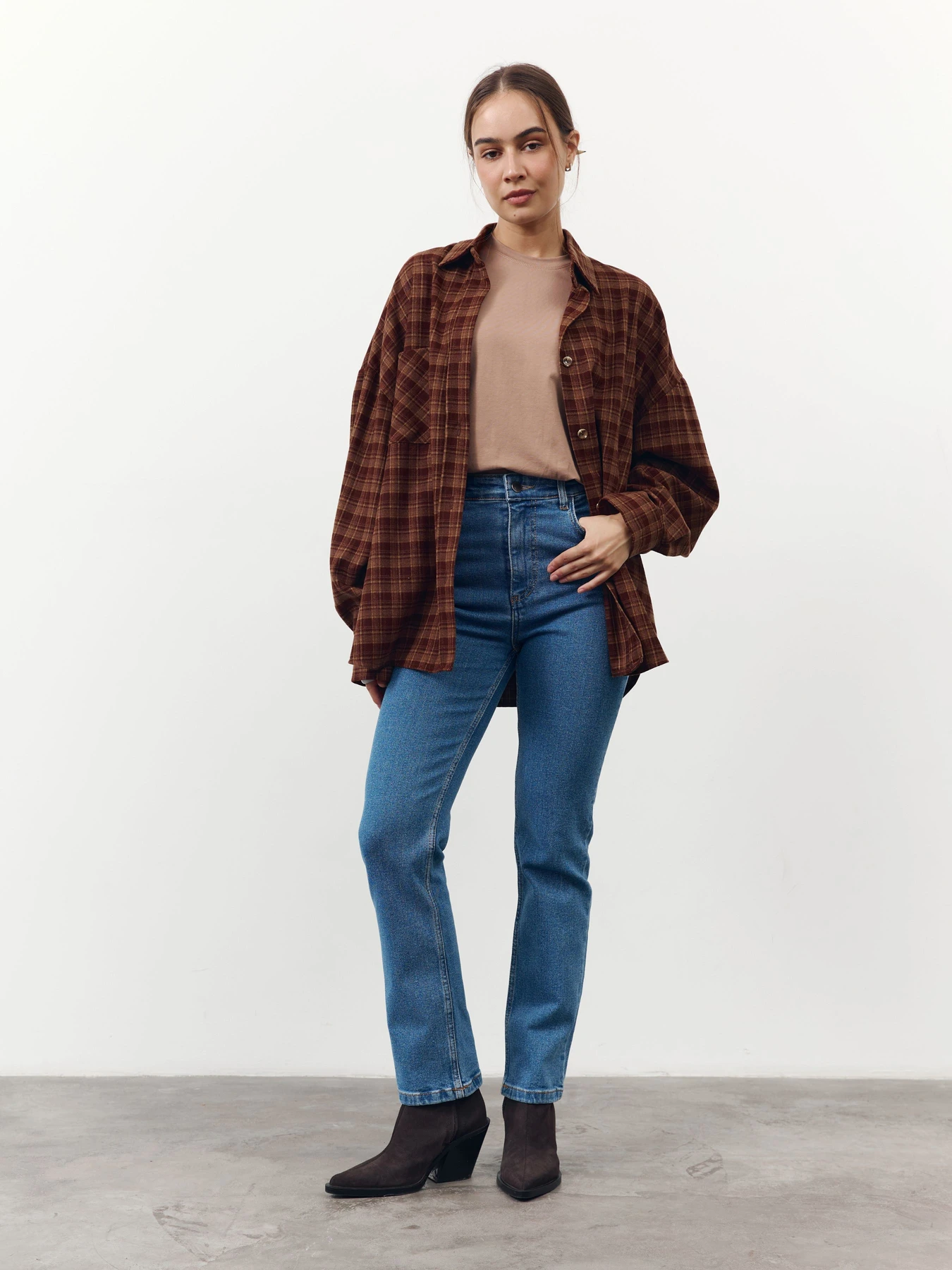 Джинсы Lilove модель 479 Джинсы Lilove модель 479 Фото