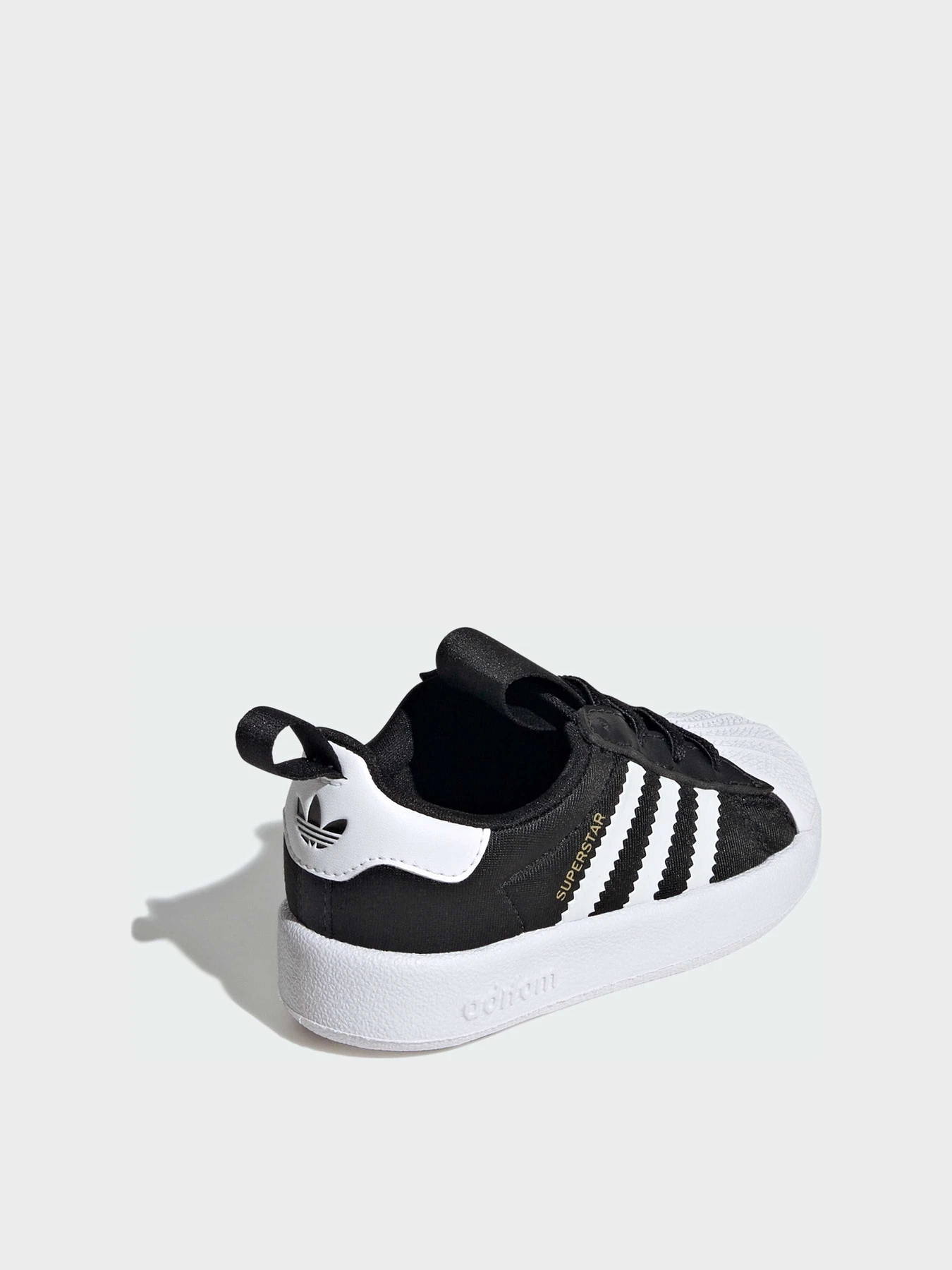 Кеди Adidas модель IH3504 Кеди Adidas модель IH3504 Фото