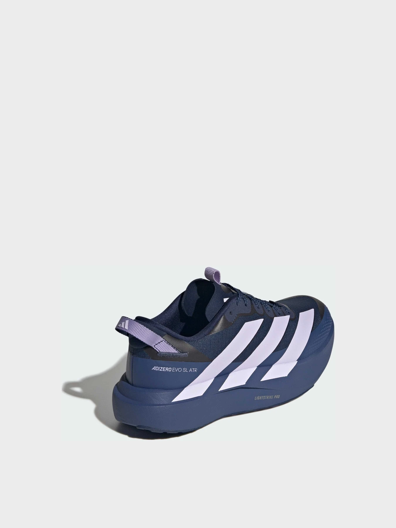Кросівки Adidas модель KI7839 Кросівки Adidas модель KI7839 Фото