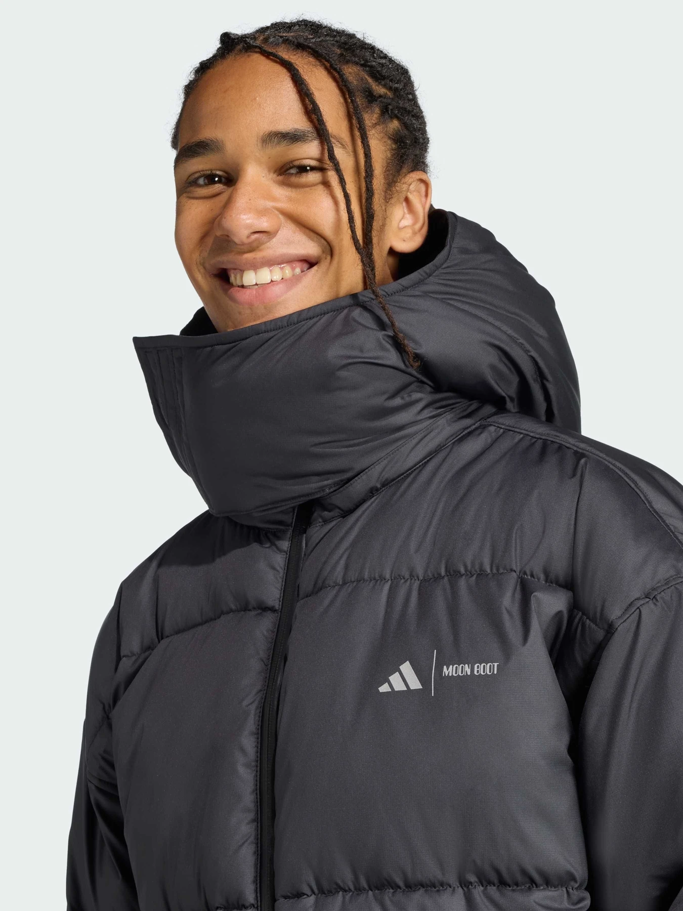 Куртки та дублянки Adidas модель JM8920 Фото