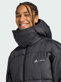 Куртки та дублянки Adidas модель JM8920 Фото