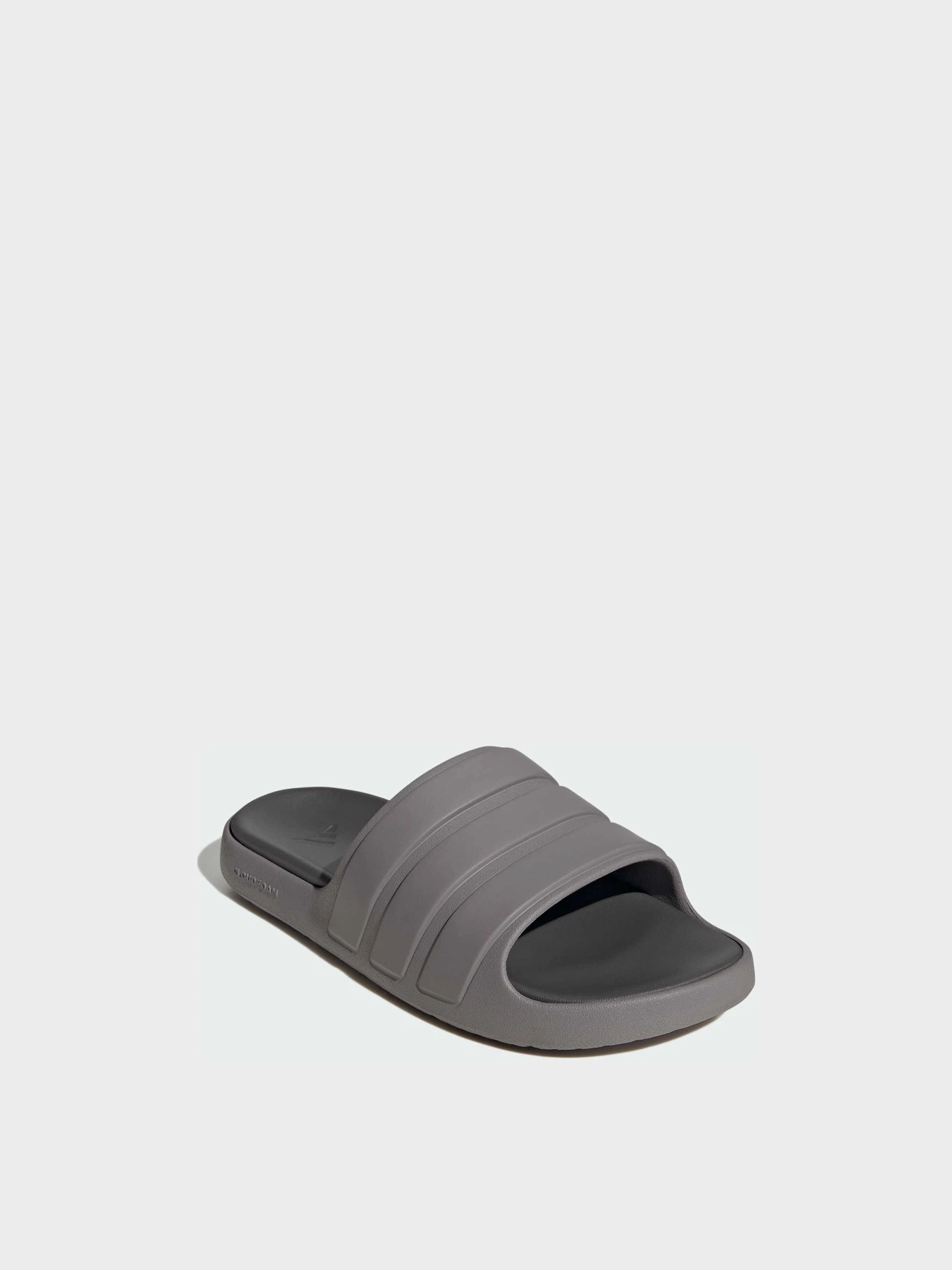 Шльопанці Adidas модель JI2273 Шльопанці Adidas модель JI2273 Фото