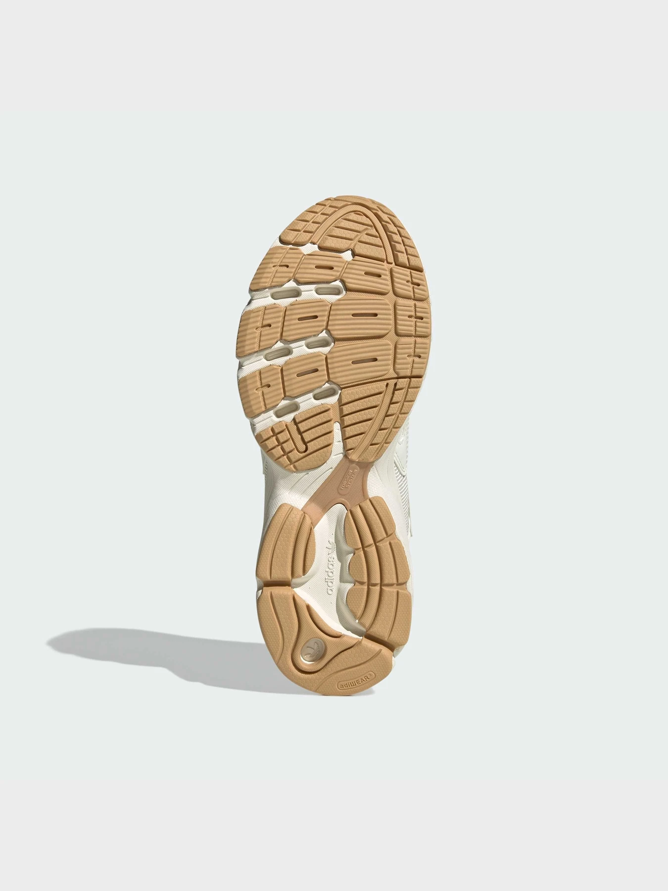 Кроссовки Adidas модель JQ2587 Фото