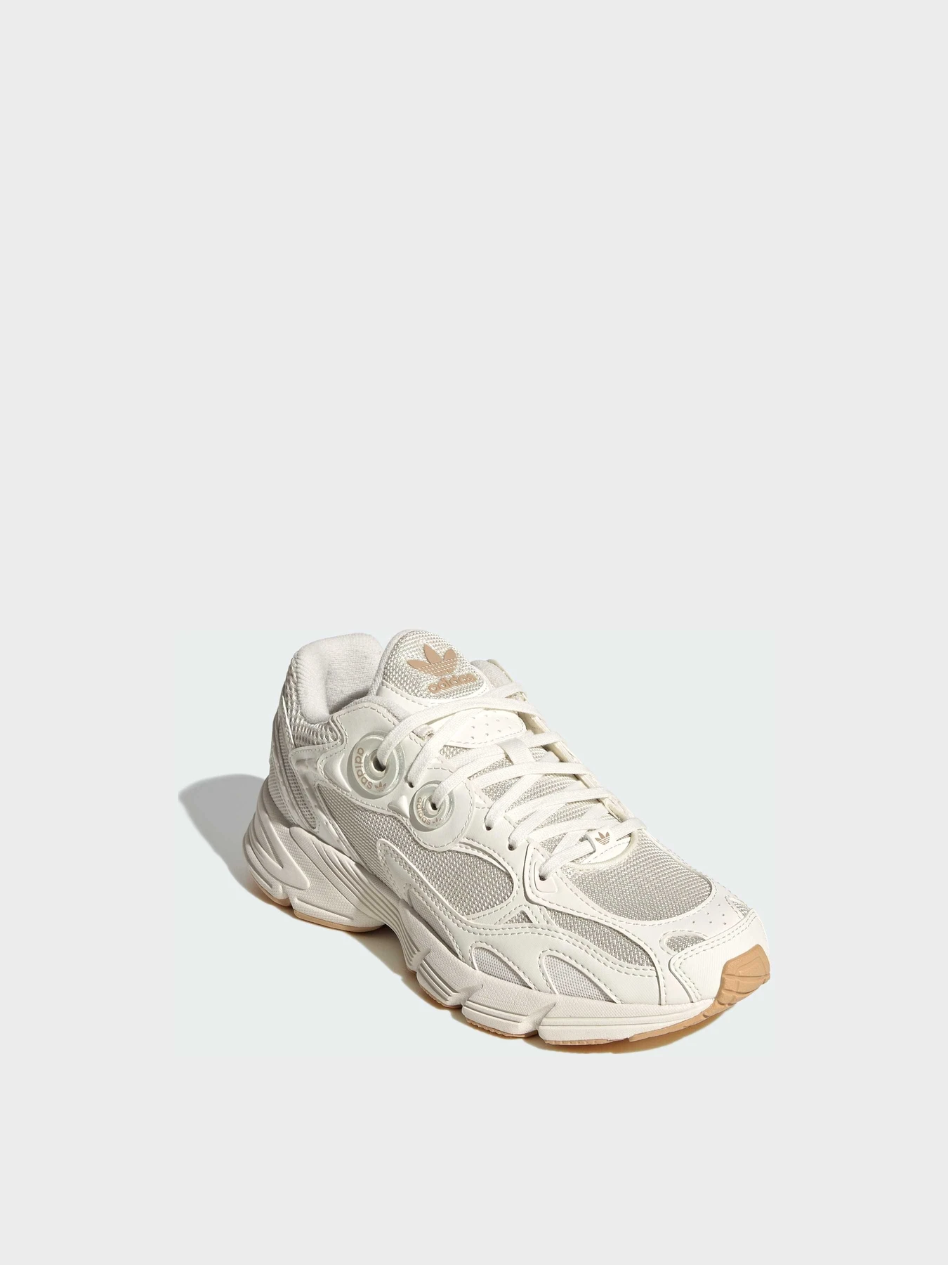 Кроссовки Adidas модель JQ2587 Фото