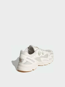 Кроссовки Adidas модель JQ2587 Фото