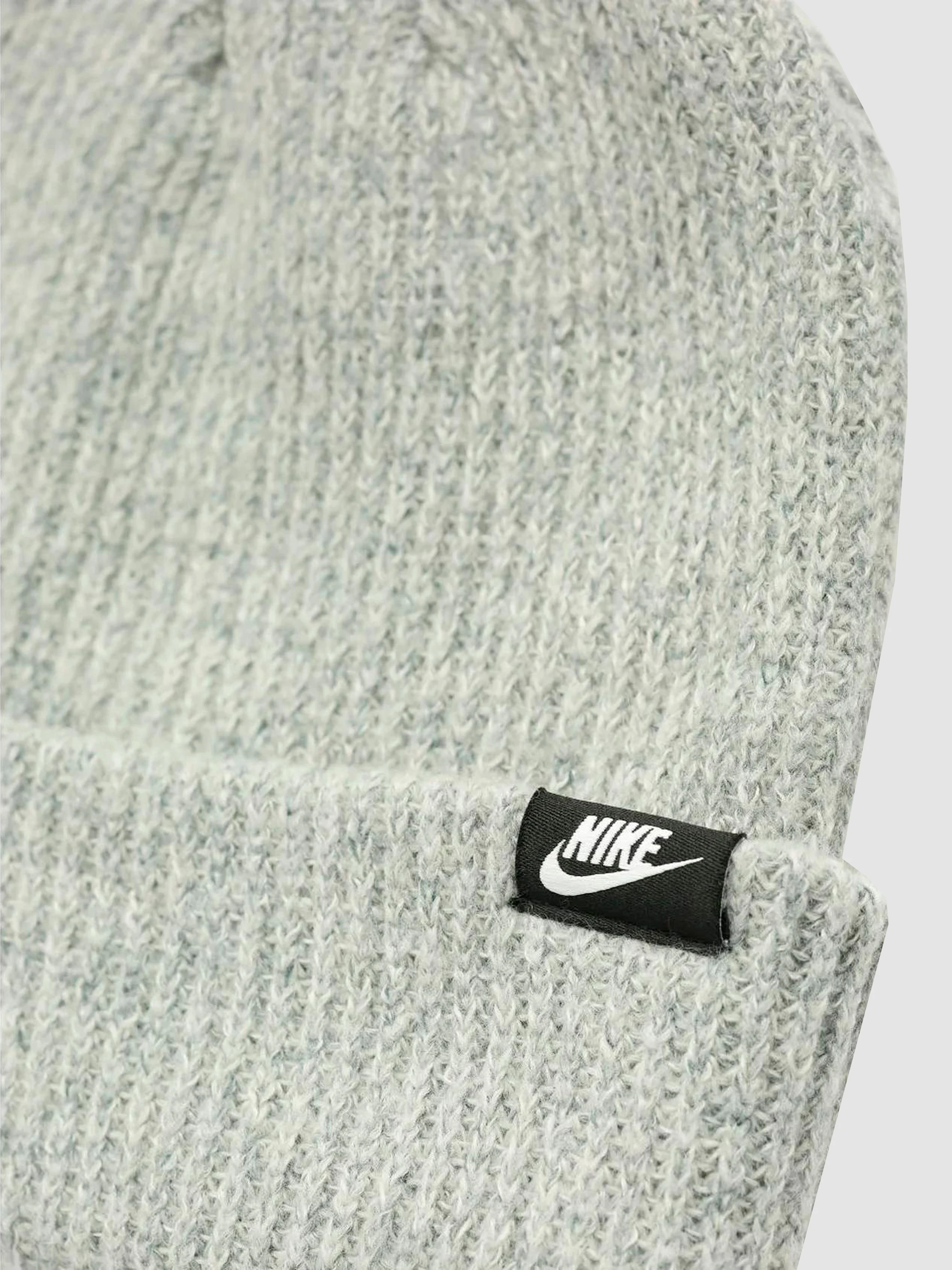 NIKE U Terra Beanie Sc Шапка колір світло-сірий фото 3
