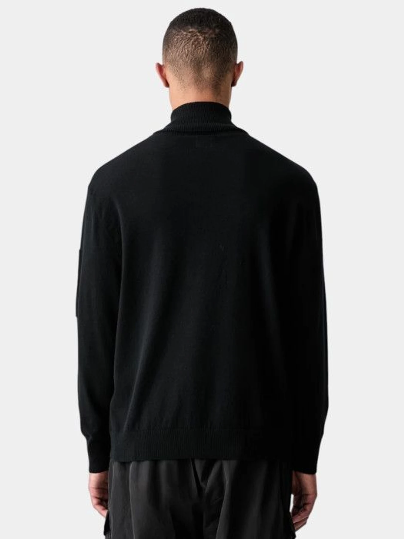 Светри та кардигани CP Company модель 15288 Светри та кардигани CP Company модель 15288 Фото