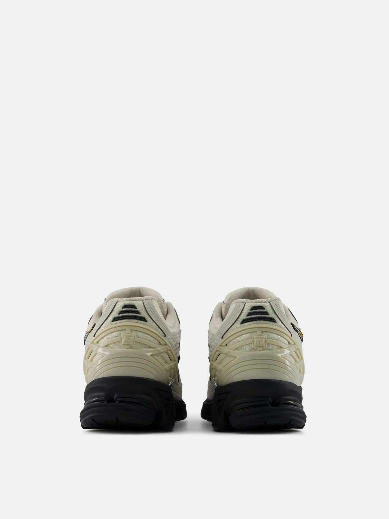 Кросівки New Balance модель U190681D Фото