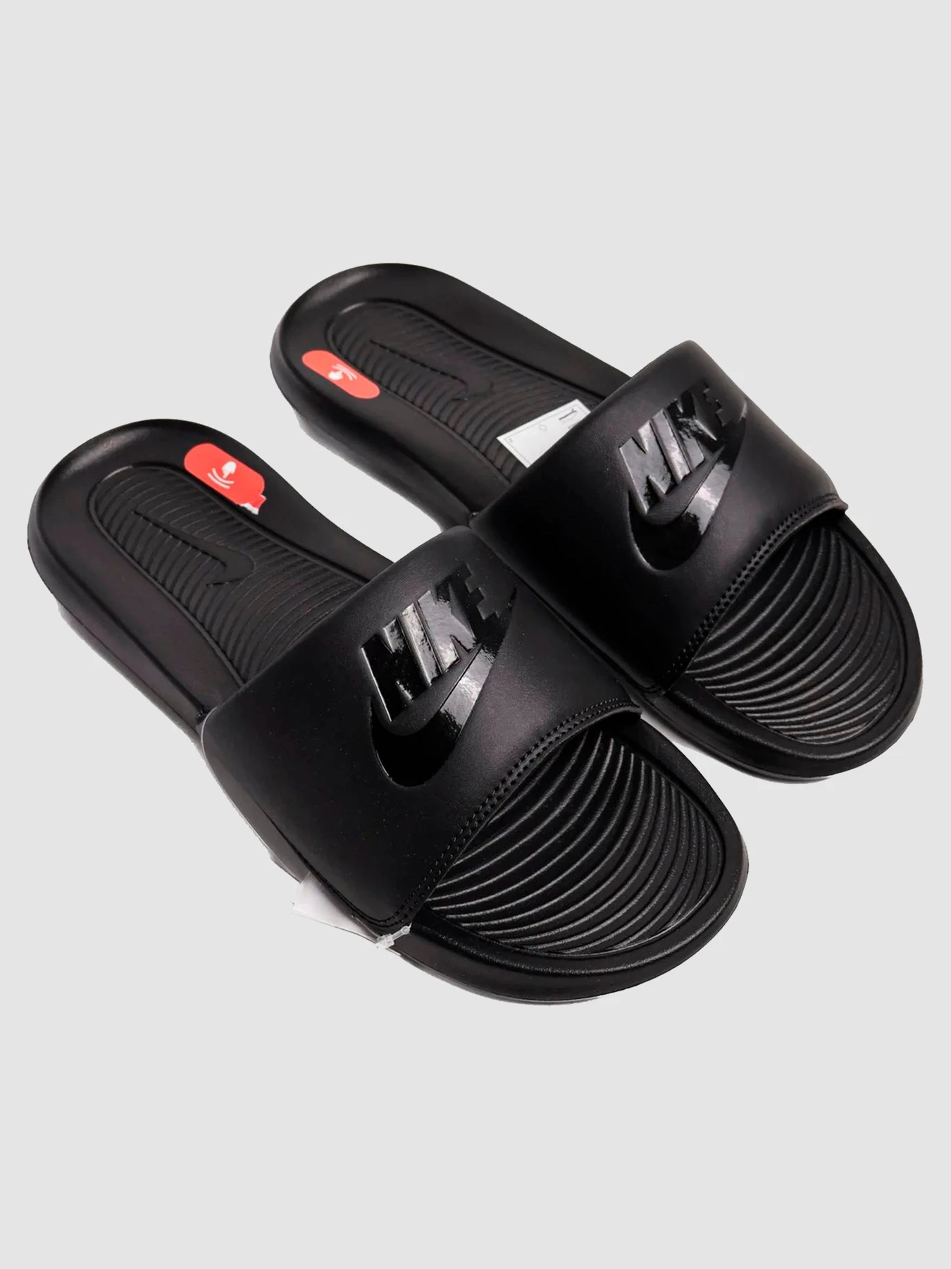 Шльопанці NIKE Victori One модель CN9677-004 Шльопанці NIKE Victori One модель CN9677-004 Фото