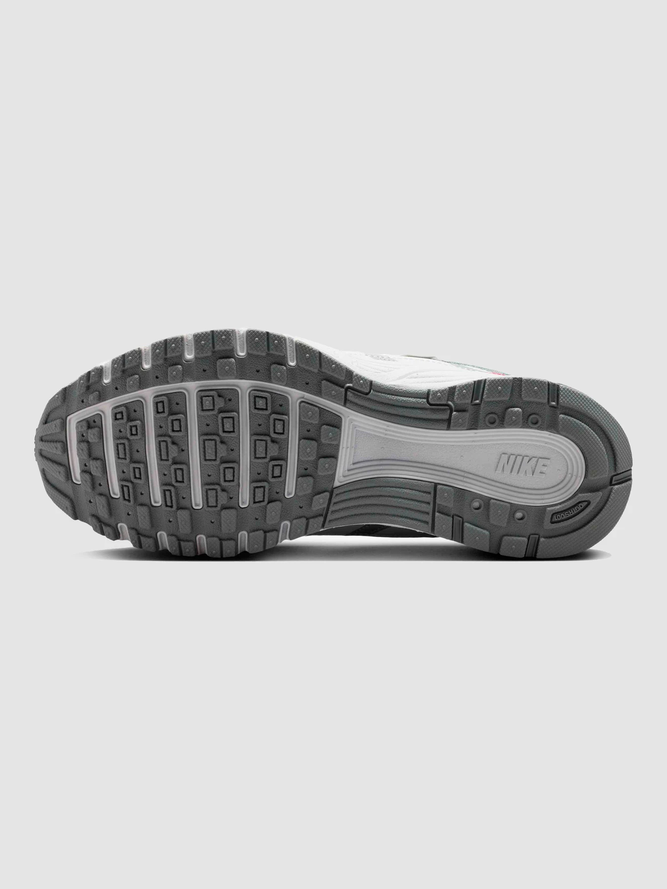 Кросівки NIKE P-6000 Gs модель HV5064-103 Кросівки NIKE P-6000 Gs модель HV5064-103 Фото