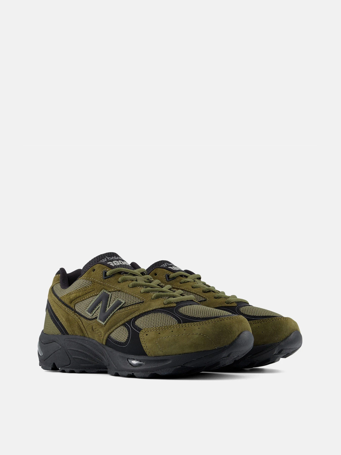 Кросівки New Balance модель U880R2W9 Фото