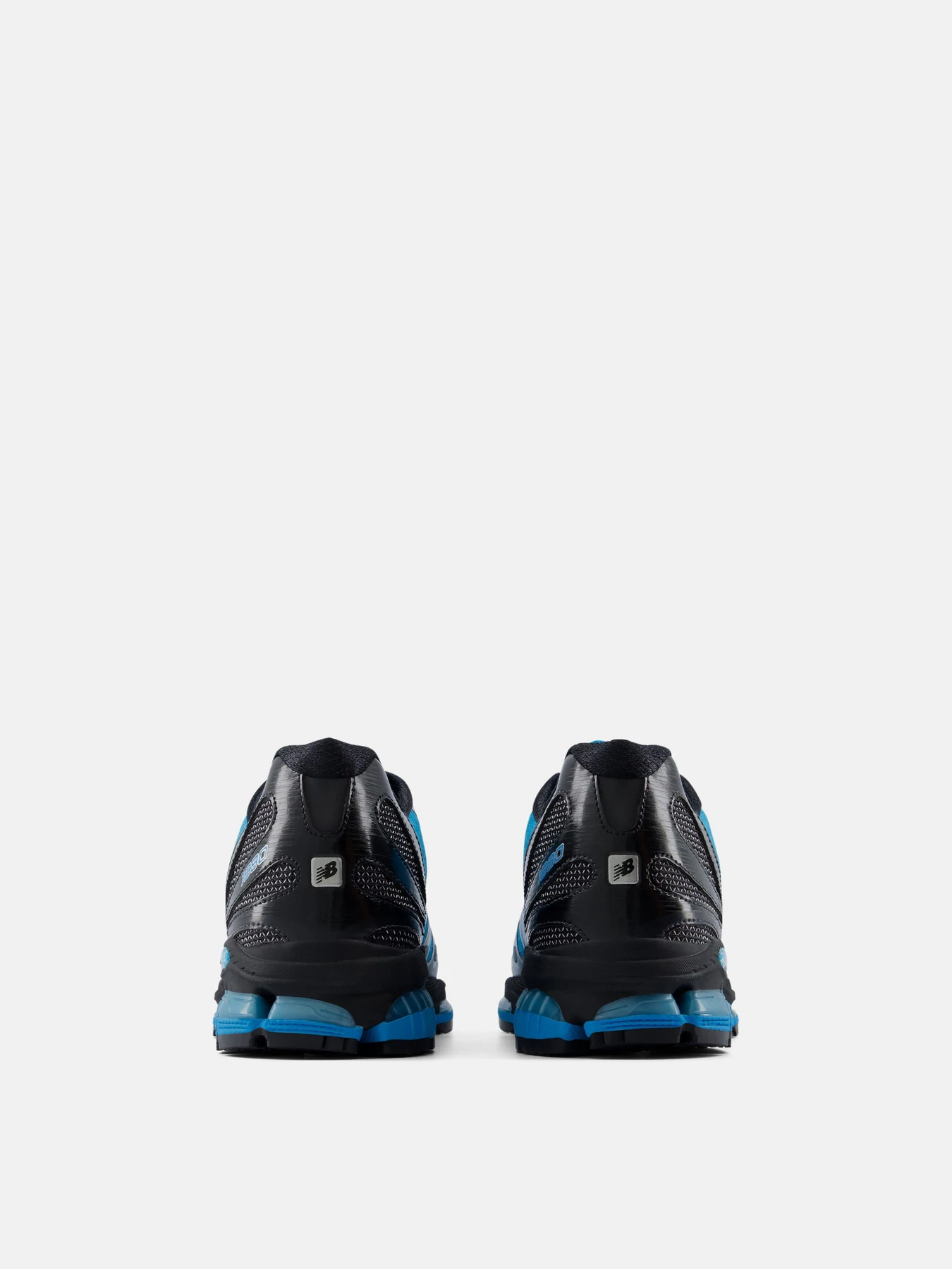 Кросівки New Balance модель U18907LN Фото