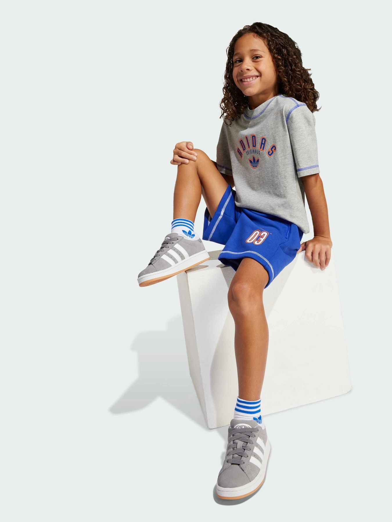Костюмы Adidas Graphics модель JX5258 Фото