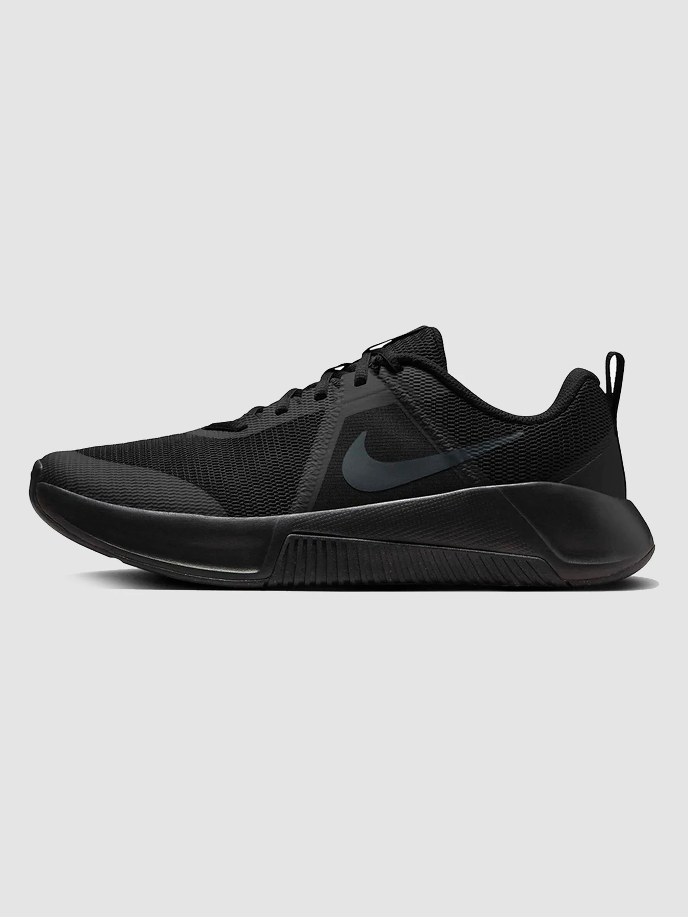 Кроссовки NIKE M Mc Trainer 3 модель FQ1831-003 Фото