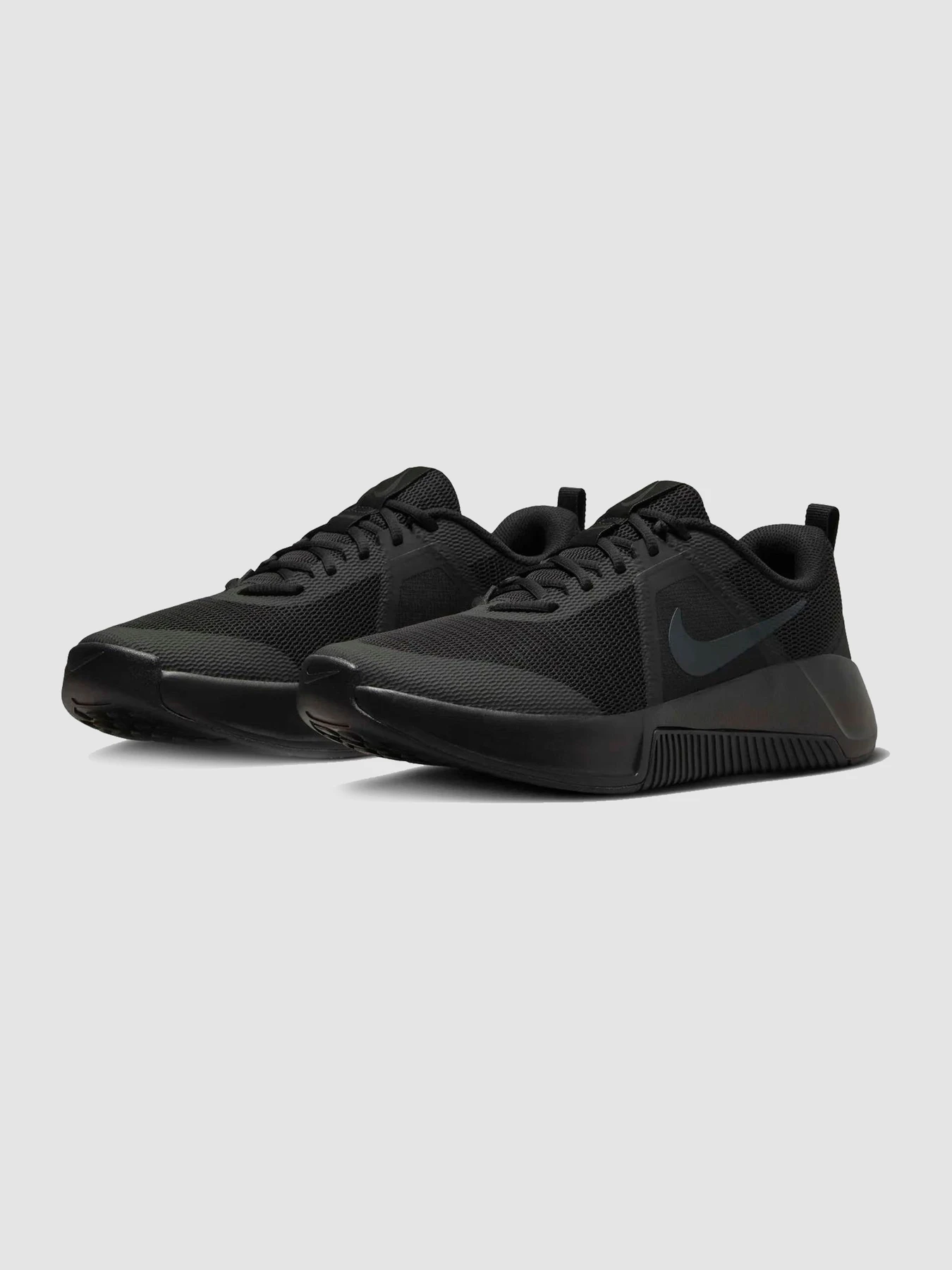 Кроссовки NIKE M Mc Trainer 3 модель FQ1831-003 Фото