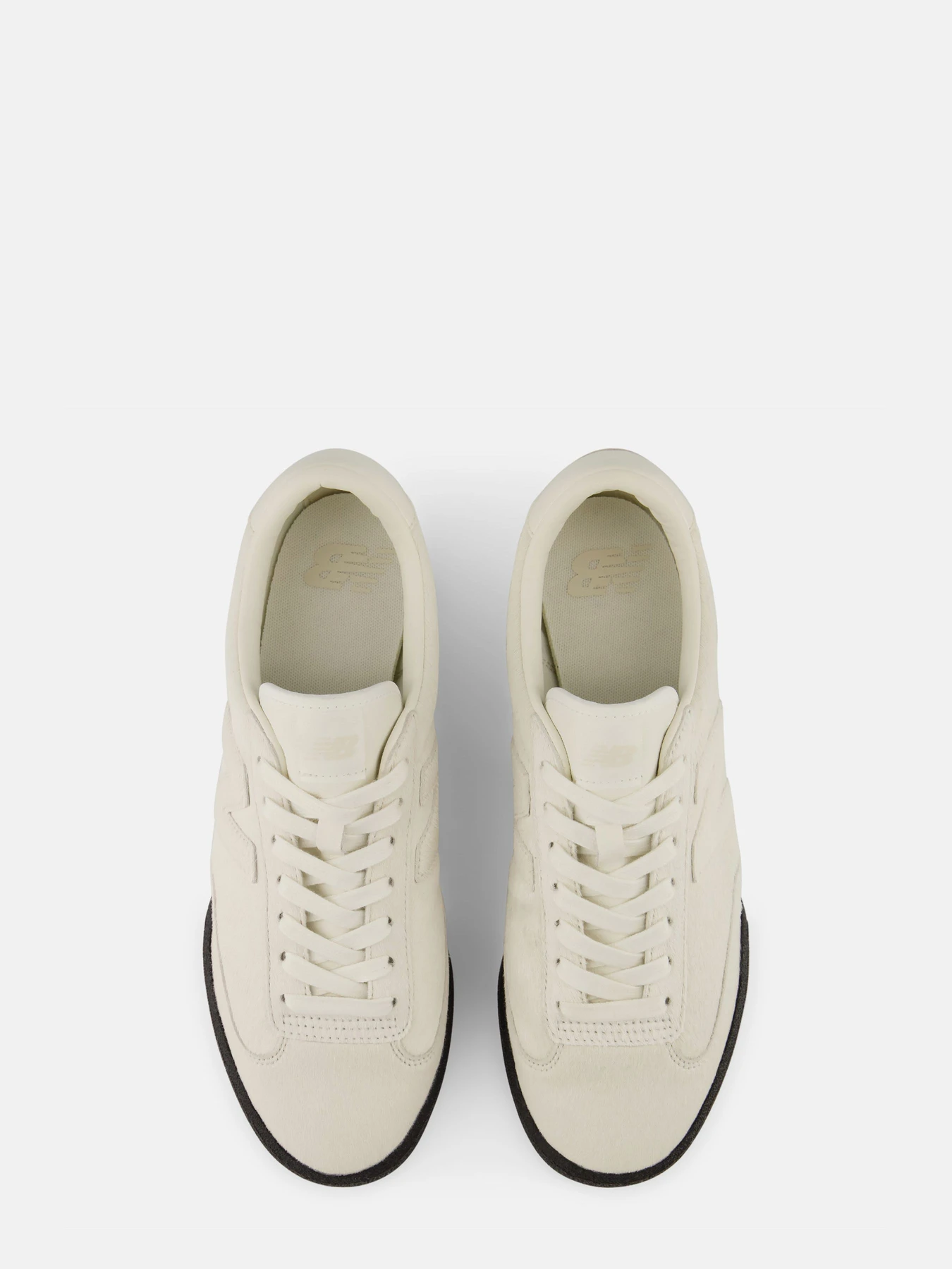 Кросівки New Balance модель UGTR21D Фото