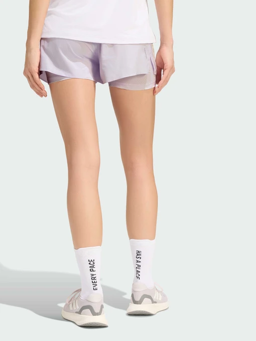 Жіночі Спортивні шорти adidas фото 2