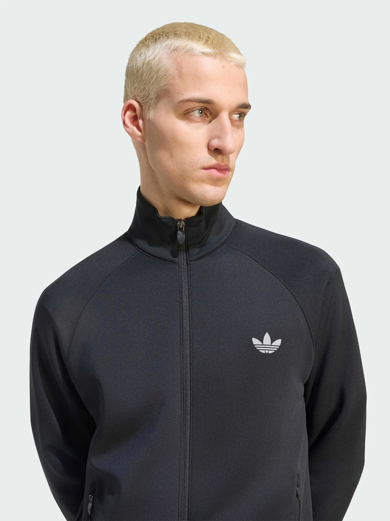 Худі та світшоти Adidas модель KT4634 Фото