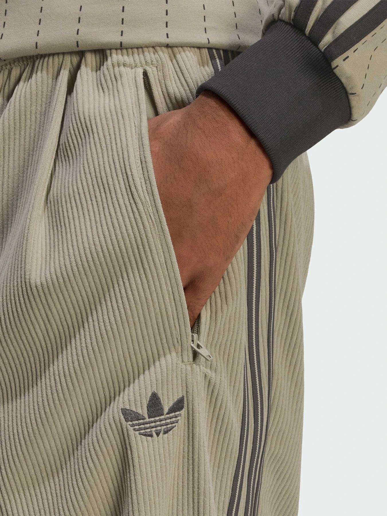 Брюки Adidas модель KT4338 Фото