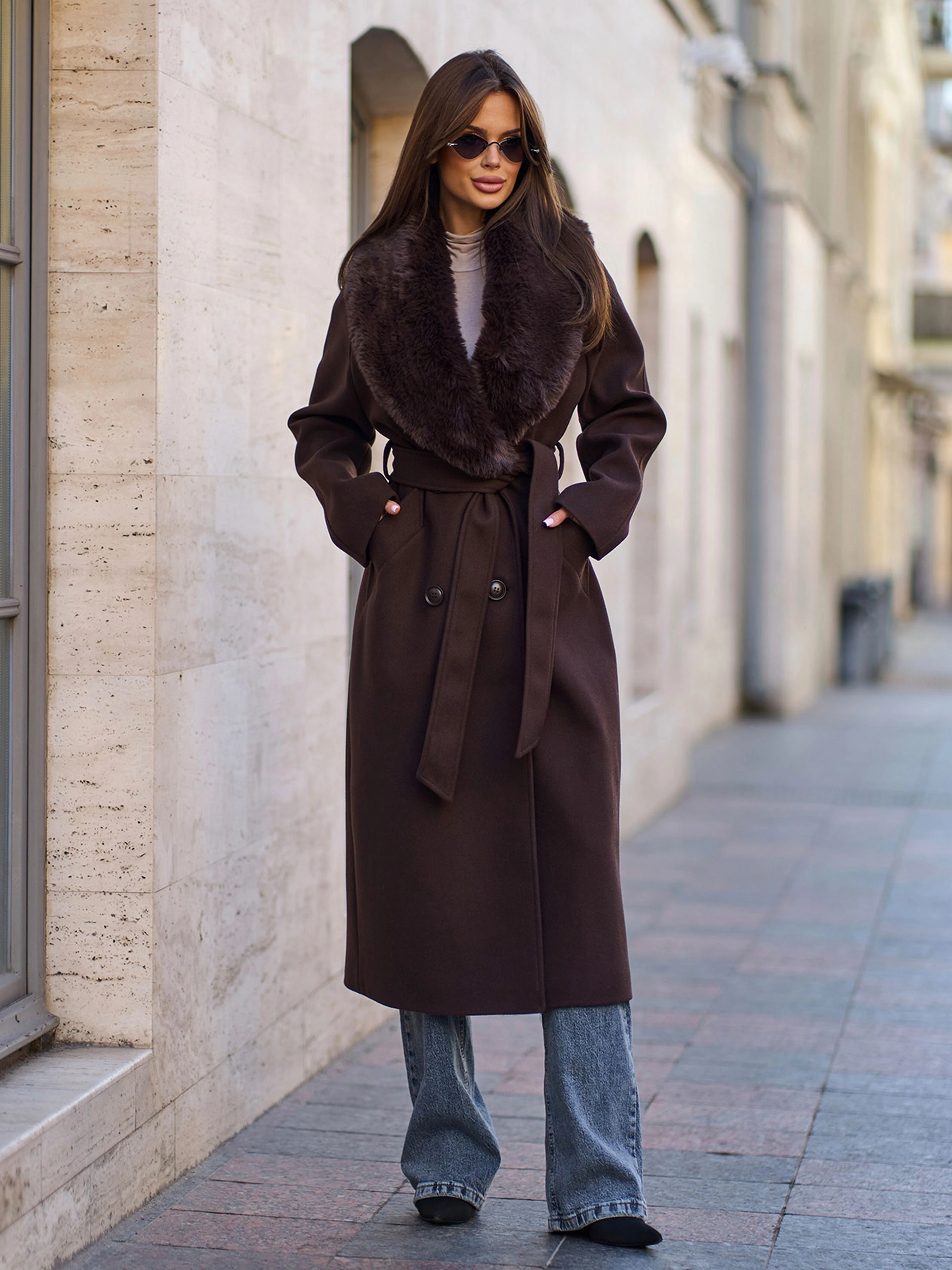 Жіноче Пальто ISSA Plus