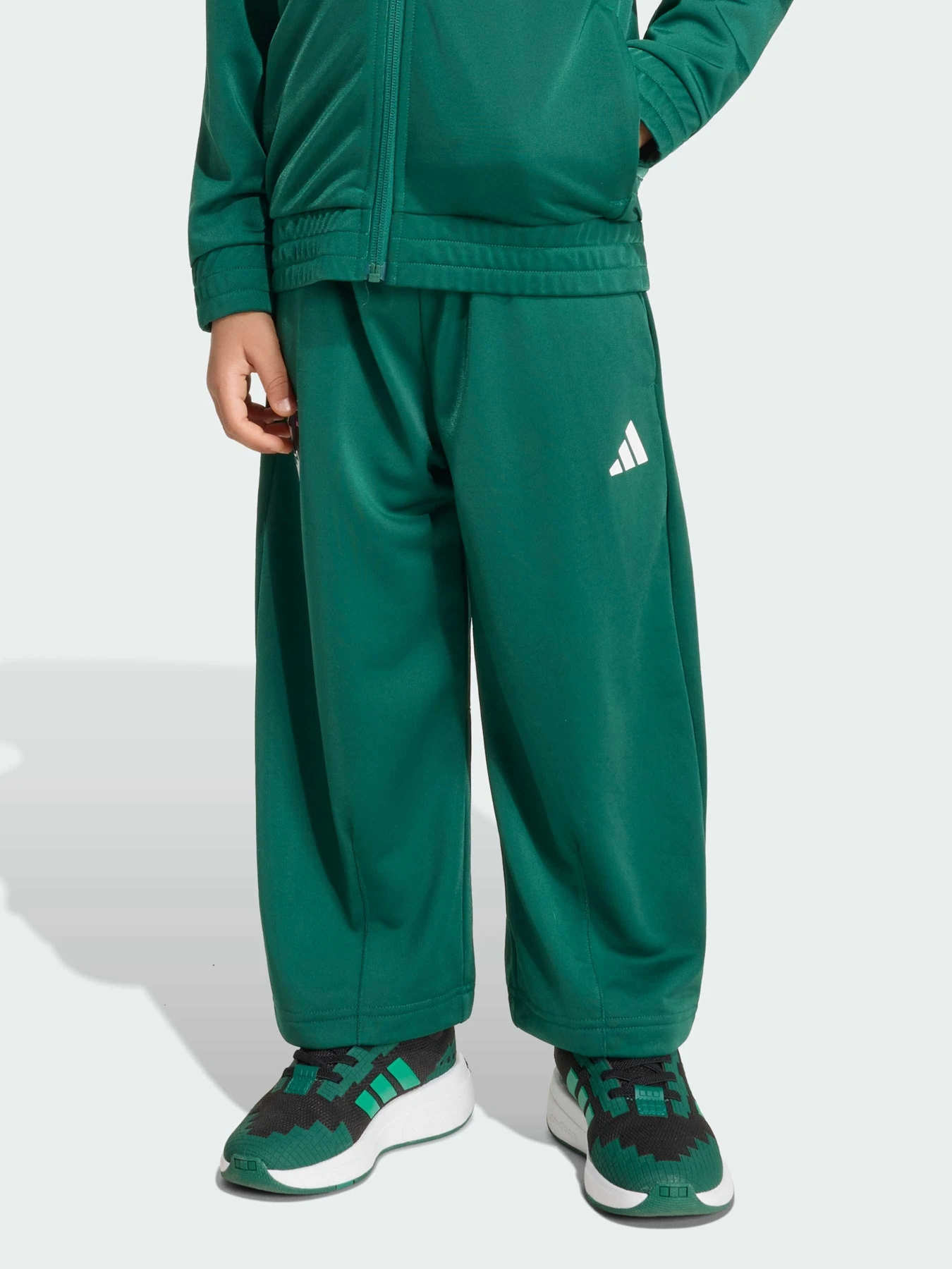 Брюки Adidas модель KH3199 Брюки Adidas модель KH3199 Фото