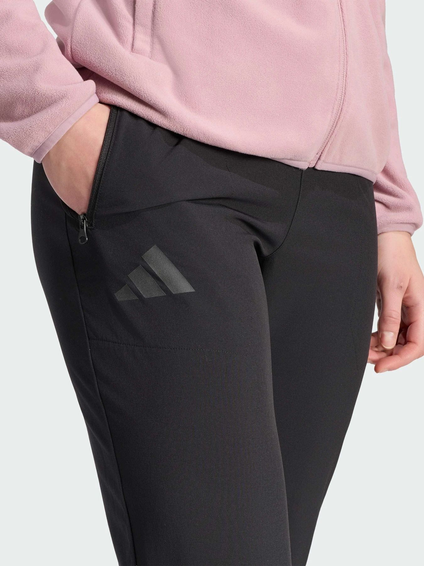 Брюки Adidas Adidas Essentials модель KW7454 Фото