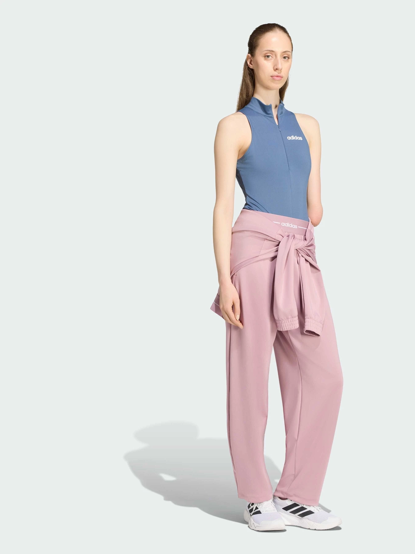 Боди и корсеты Adidas модель KQ5819 Боди и корсеты Adidas модель KQ5819 Фото