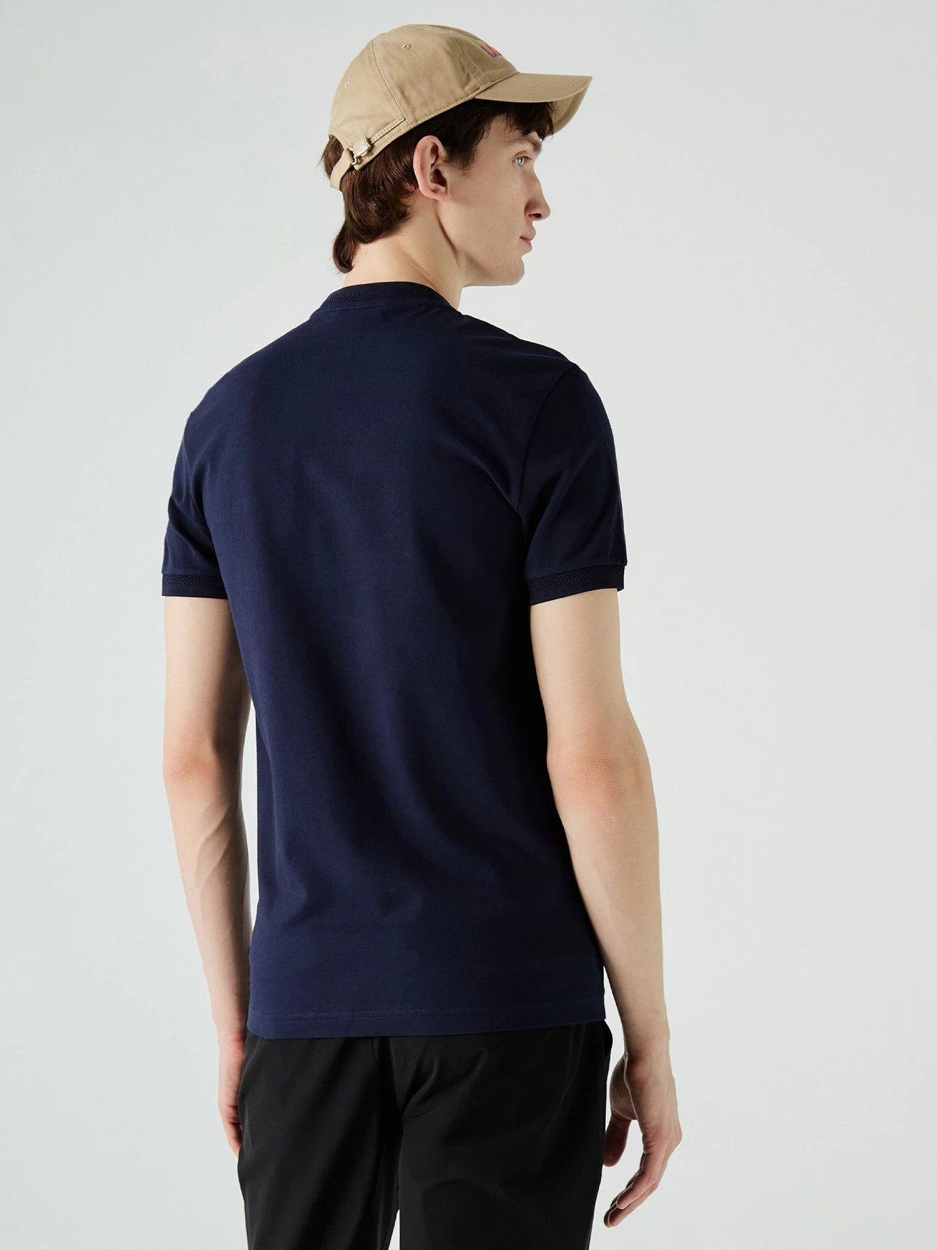 Футболки і поло Lacoste модель PH020202L Футболки і поло Lacoste модель PH020202L Фото