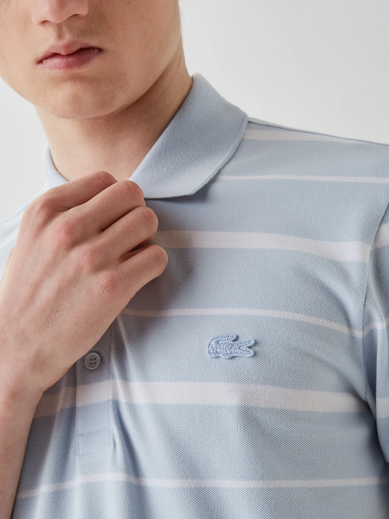 Футболки і поло Lacoste модель PH031010N Футболки і поло Lacoste модель PH031010N Фото