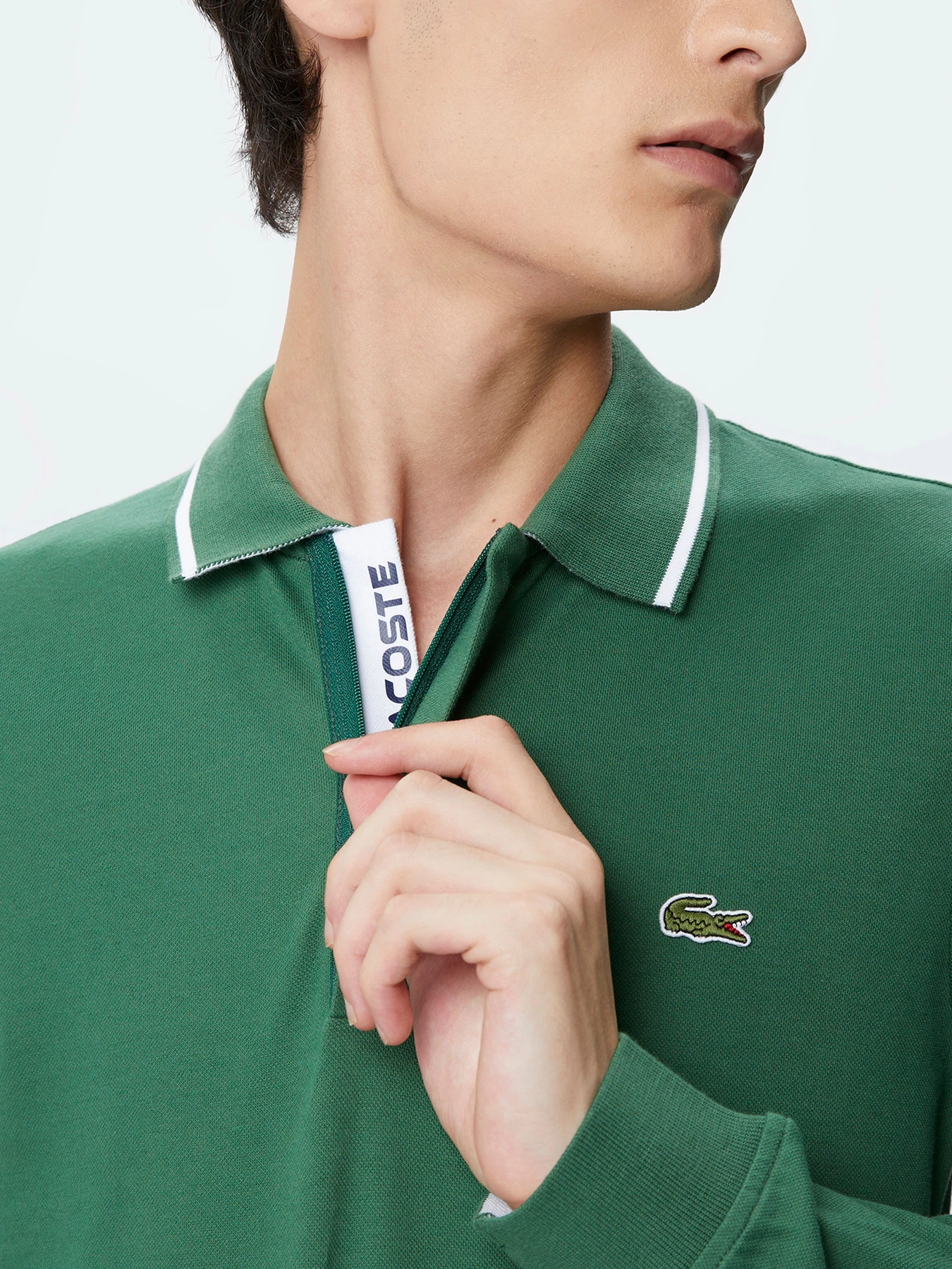 Футболки і поло Lacoste модель PH240404Y Футболки і поло Lacoste модель PH240404Y Фото