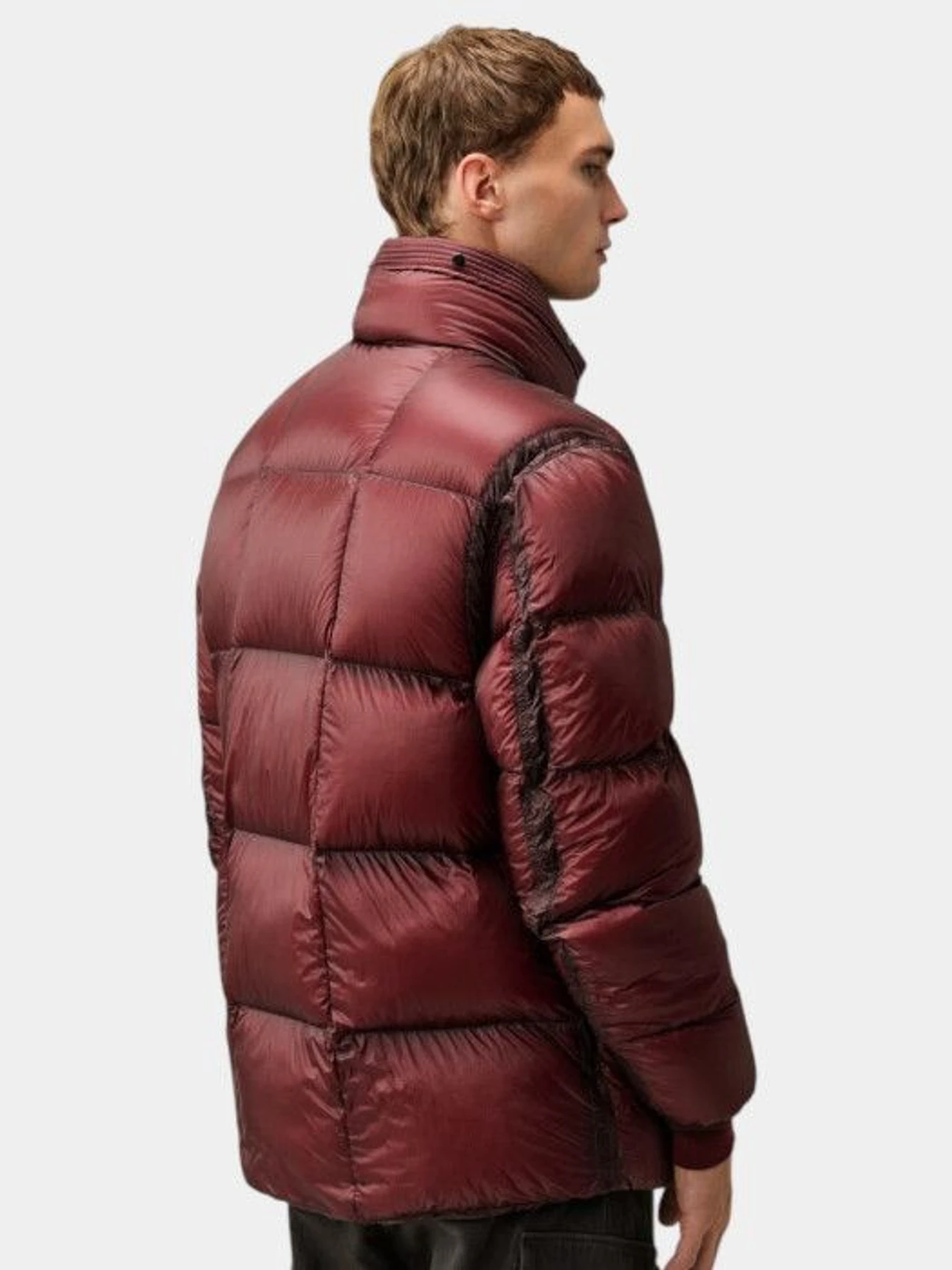 Куртки и дубленки CP Company модель 15746 Фото
