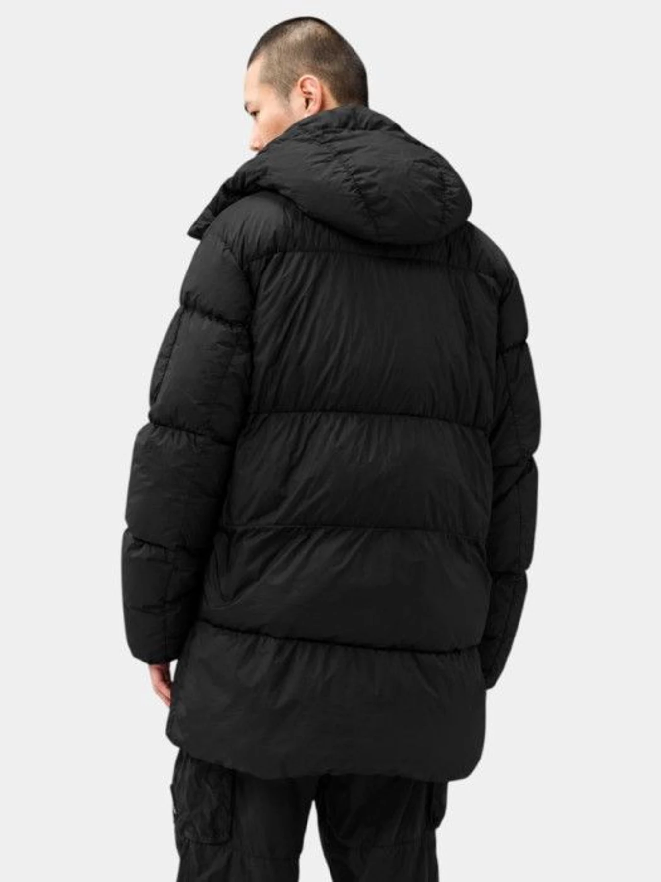 Куртки и дубленки CP Company модель 15747 Фото