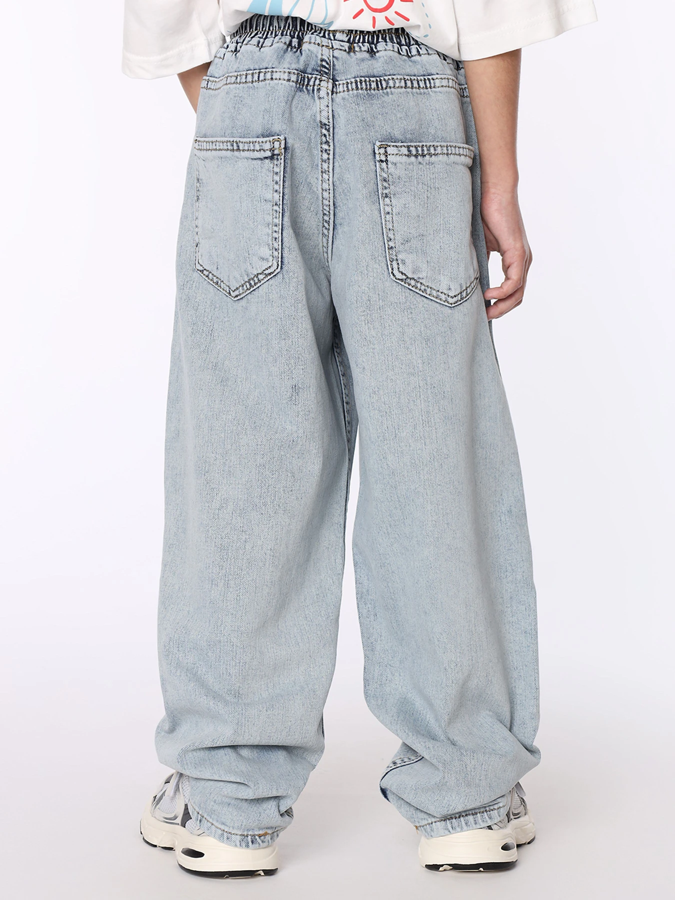 Джинсы YUKI модель ЦБ-00290693 Джинсы YUKI модель ЦБ-00290693 Фото