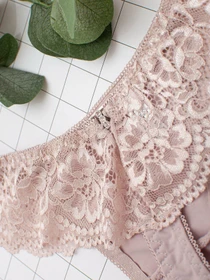 Нижнее белье ISSA Plus модель BL2_309_lightbeige Фото
