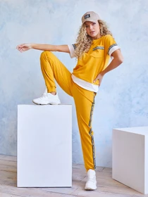 Костюмы ISSA Plus модель 11960_mustard Фото