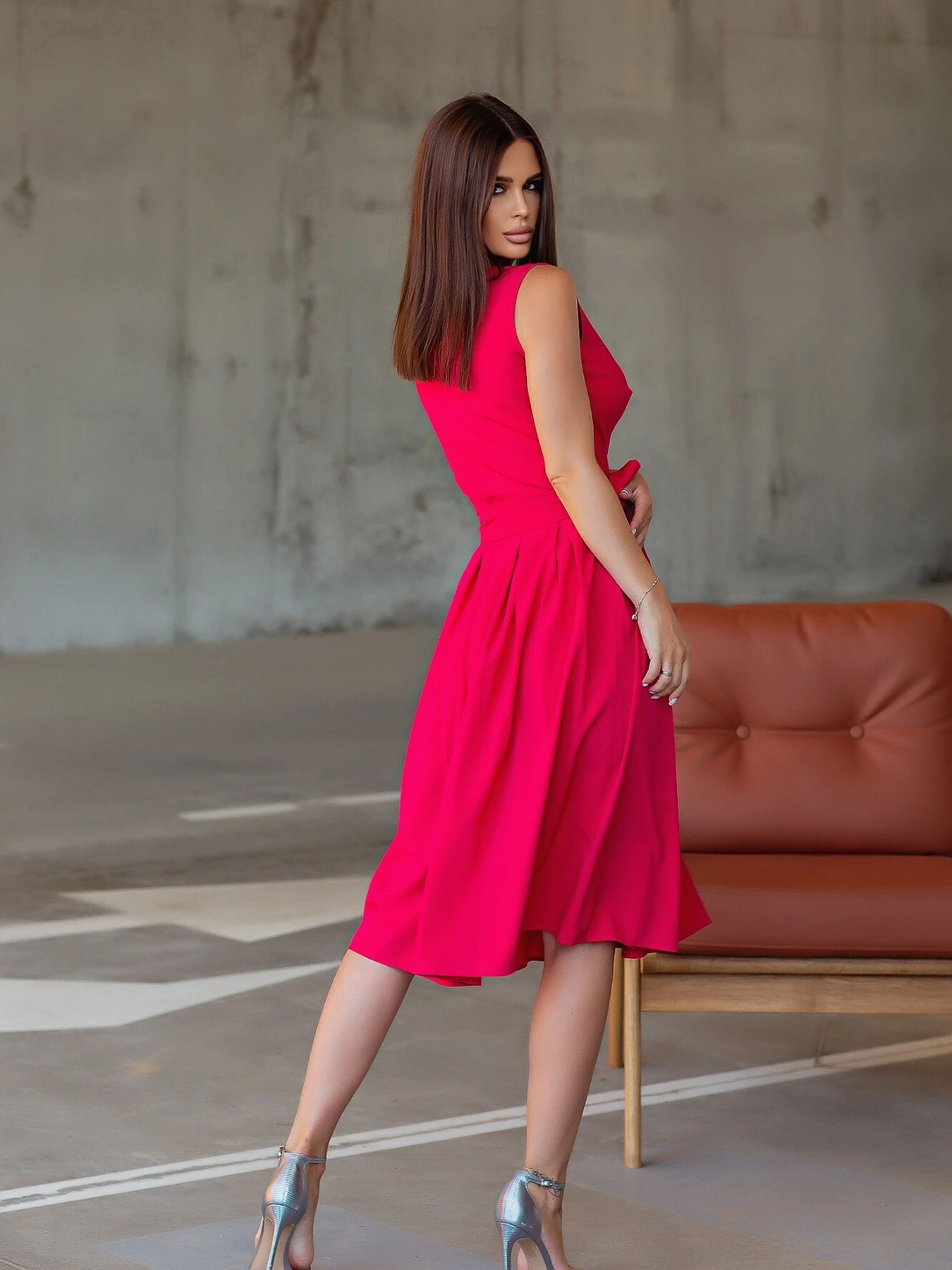 Платья ISSA Plus модель 12080_crimson Платья ISSA Plus модель 12080_crimson Фото