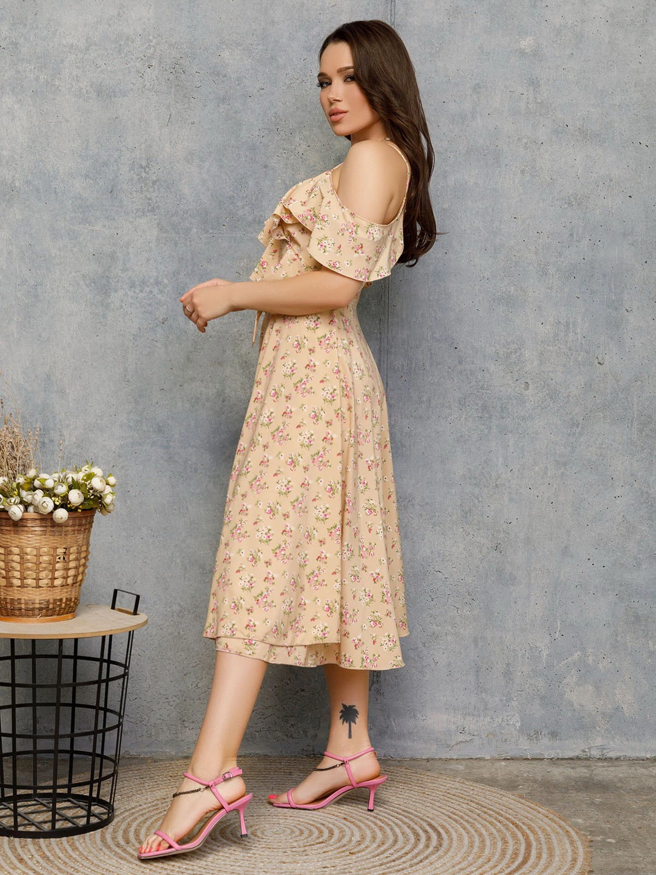 Платья ISSA Plus модель 12656_beige Платья ISSA Plus модель 12656_beige Фото