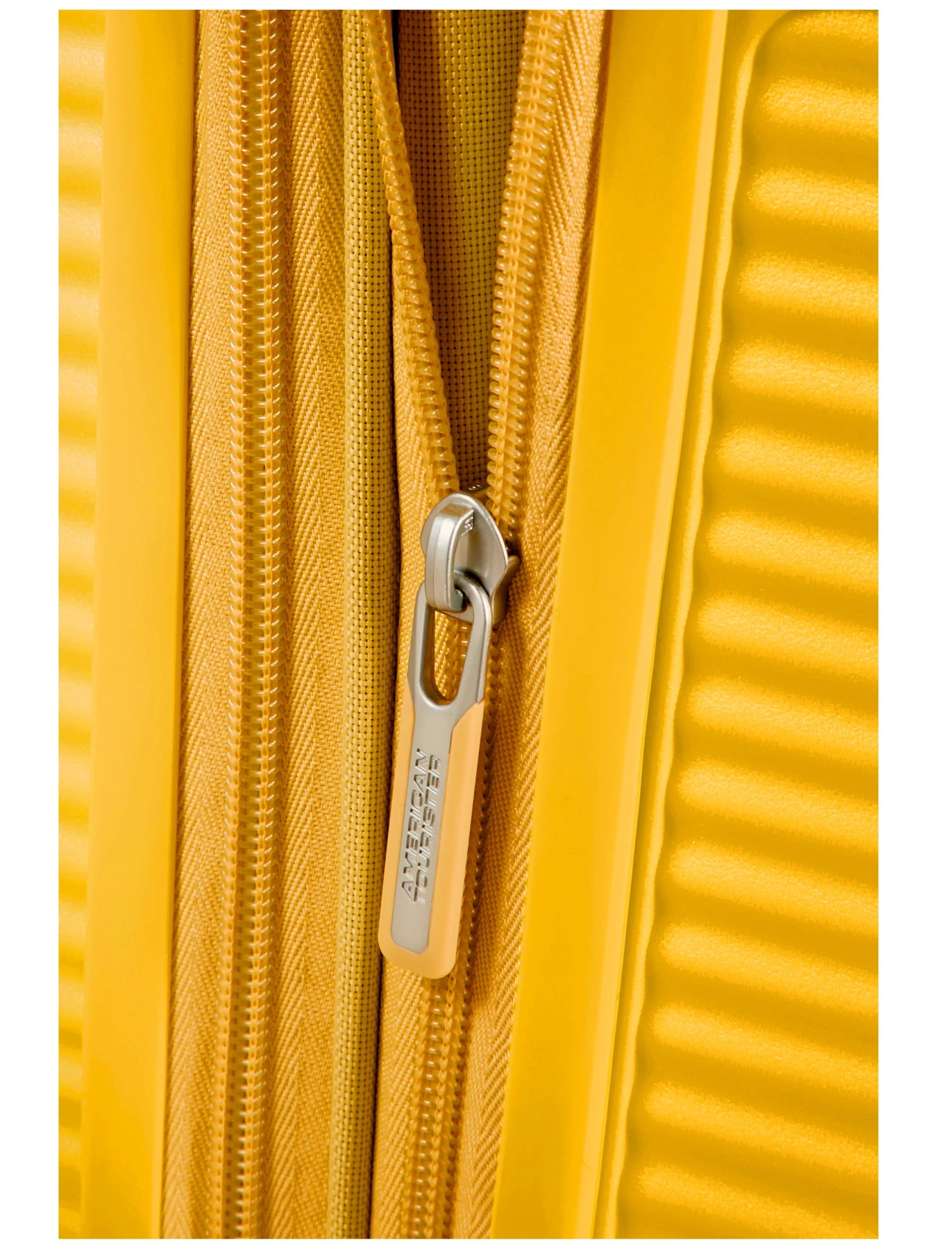 Дорожные сумки и чемоданы American Tourister модель 32G06003 Фото