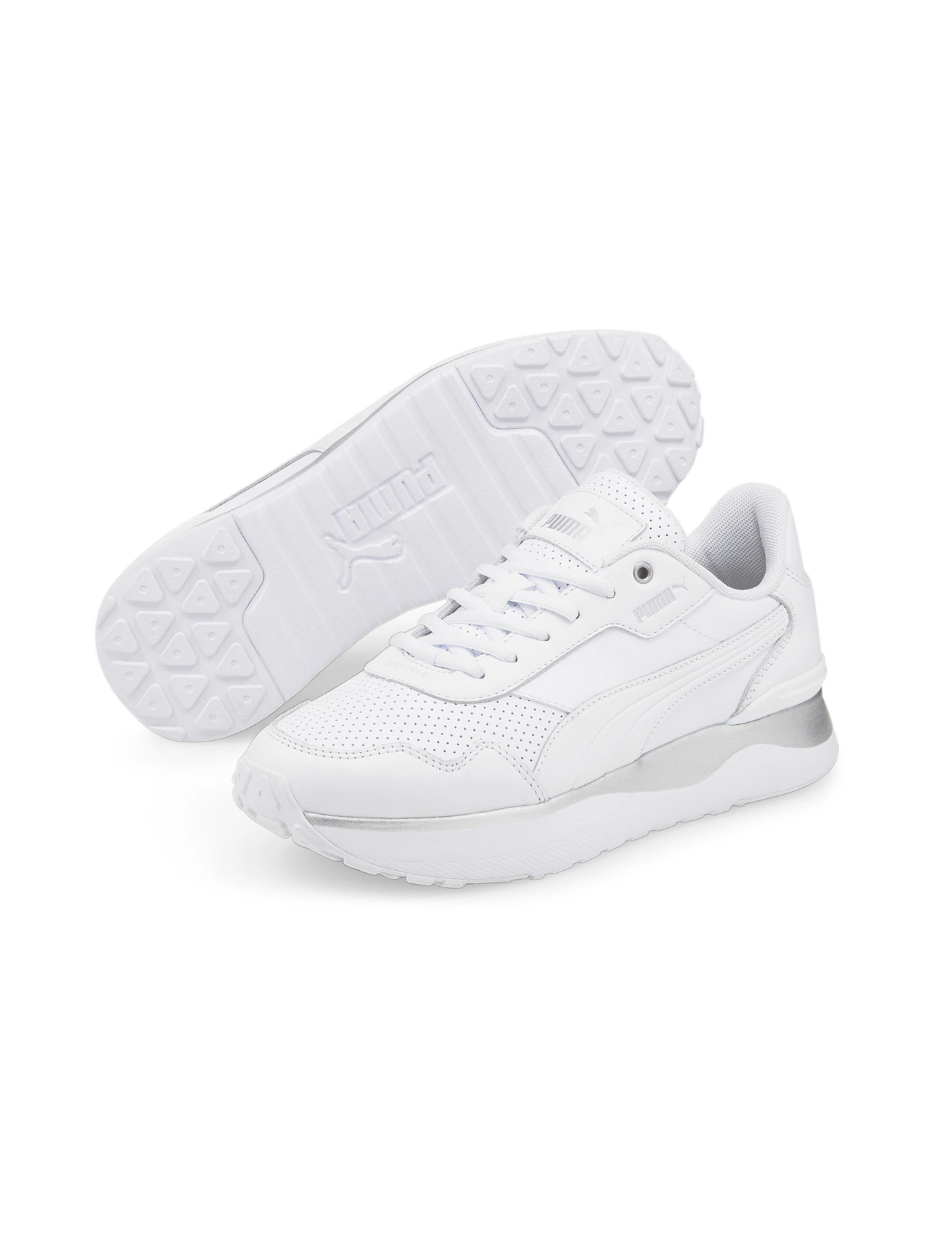 Кросівки PUMA R78 Voyage Premium L модель 383838 Фото