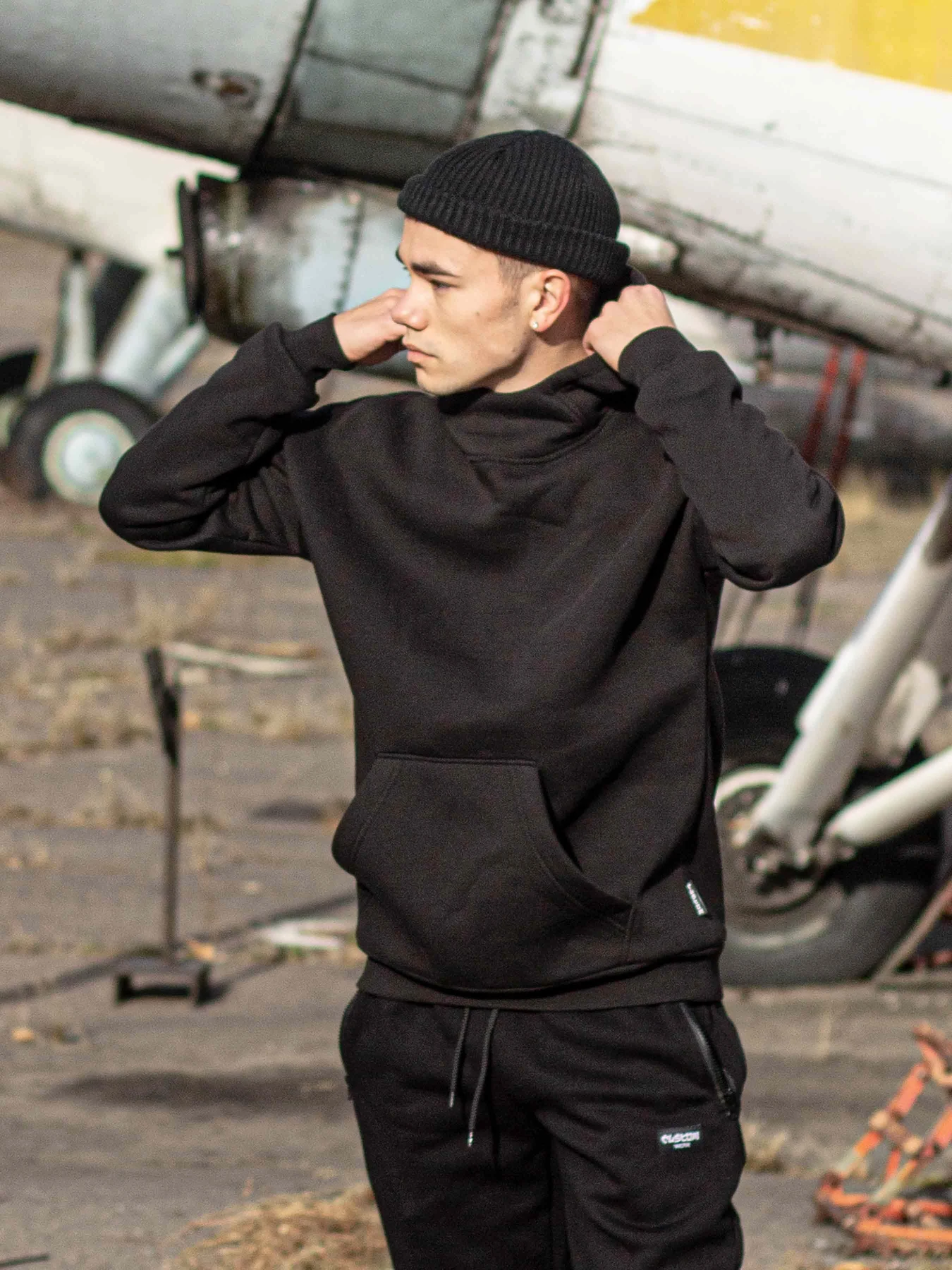Худи и свитшоты Custom Wear модель cw-hood-6148 Фото