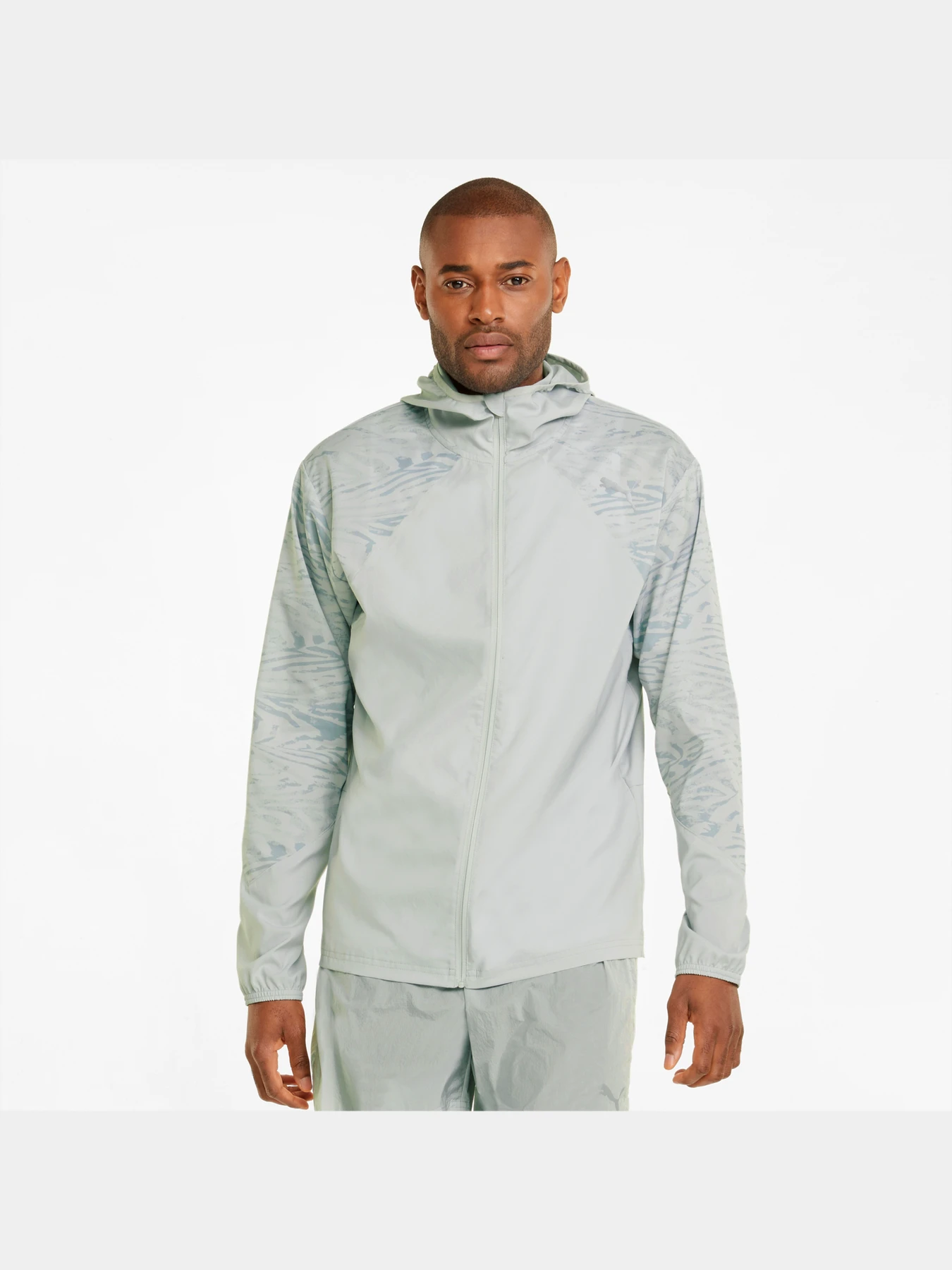 Куртки и дубленки PUMA Run Graphic Hooded Jacket M модель 521405 Куртки и дубленки PUMA Run Graphic Hooded Jacket M модель 521405 Фото