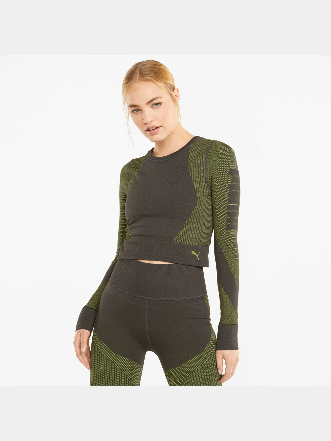 Худи и свитшоты PUMA Train Seamless Fitted Ls модель 521029 Худи и свитшоты PUMA Train Seamless Fitted Ls модель 521029 Фото