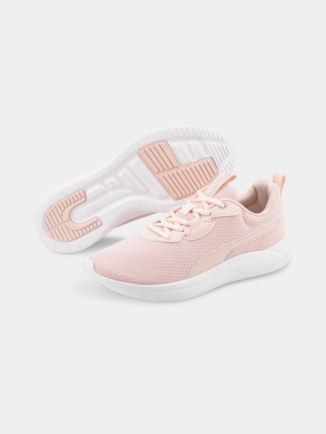 Кросівки PUMA Resolve Smooth модель 376219 Кросівки PUMA Resolve Smooth модель 376219 Фото