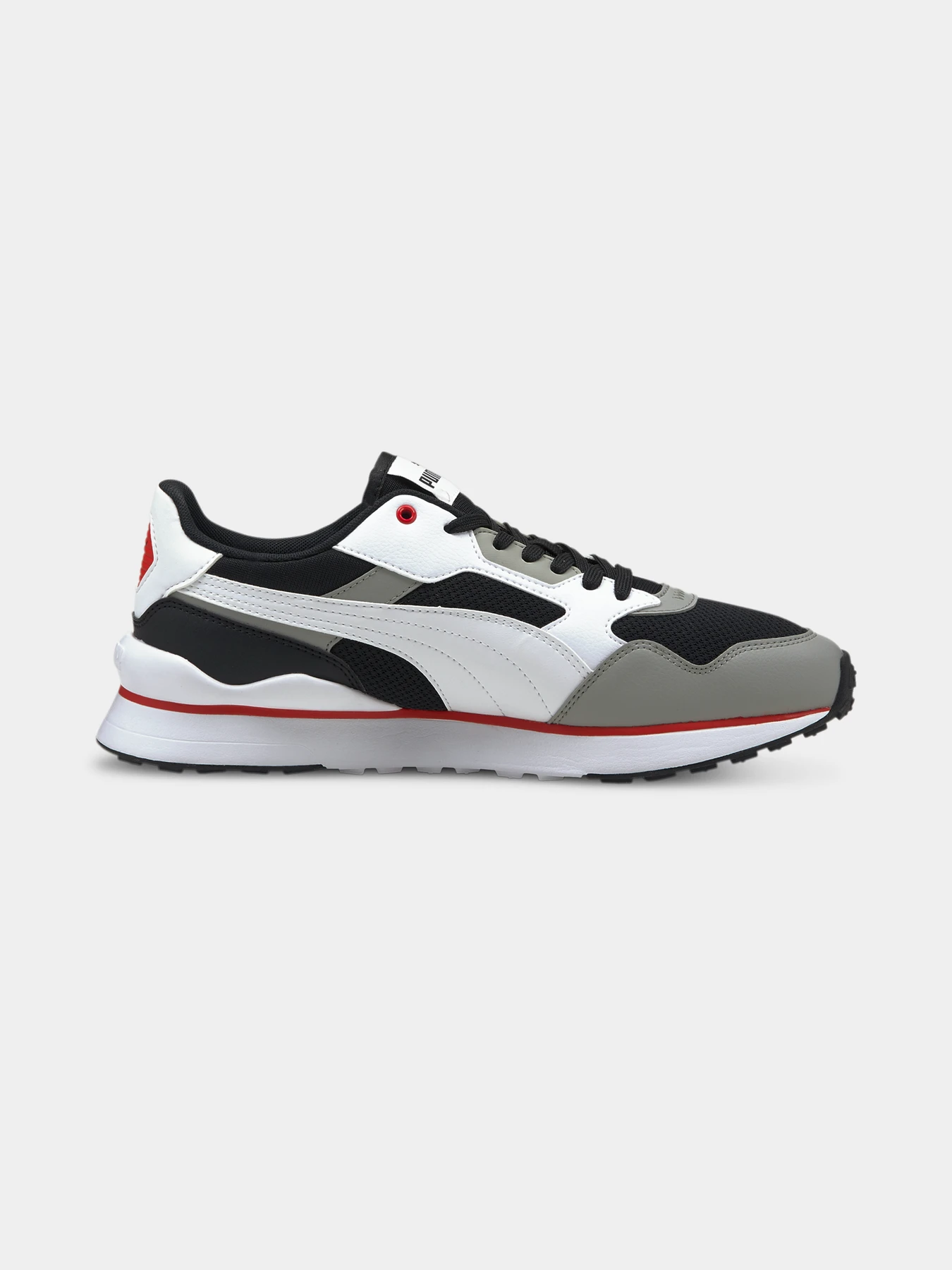Кроссовки PUMA R78 Futr модель 374895 Фото